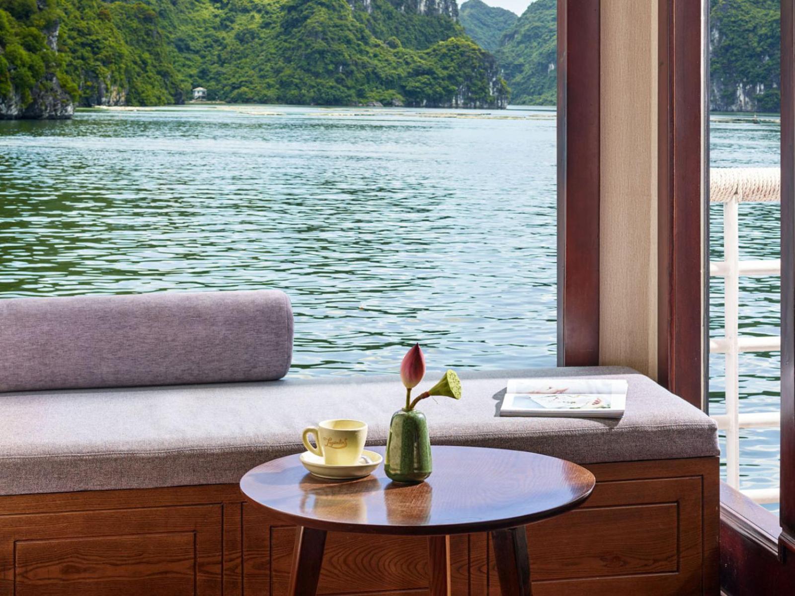 ホテル Lotus Boutique Cruise ハロン エクステリア 写真