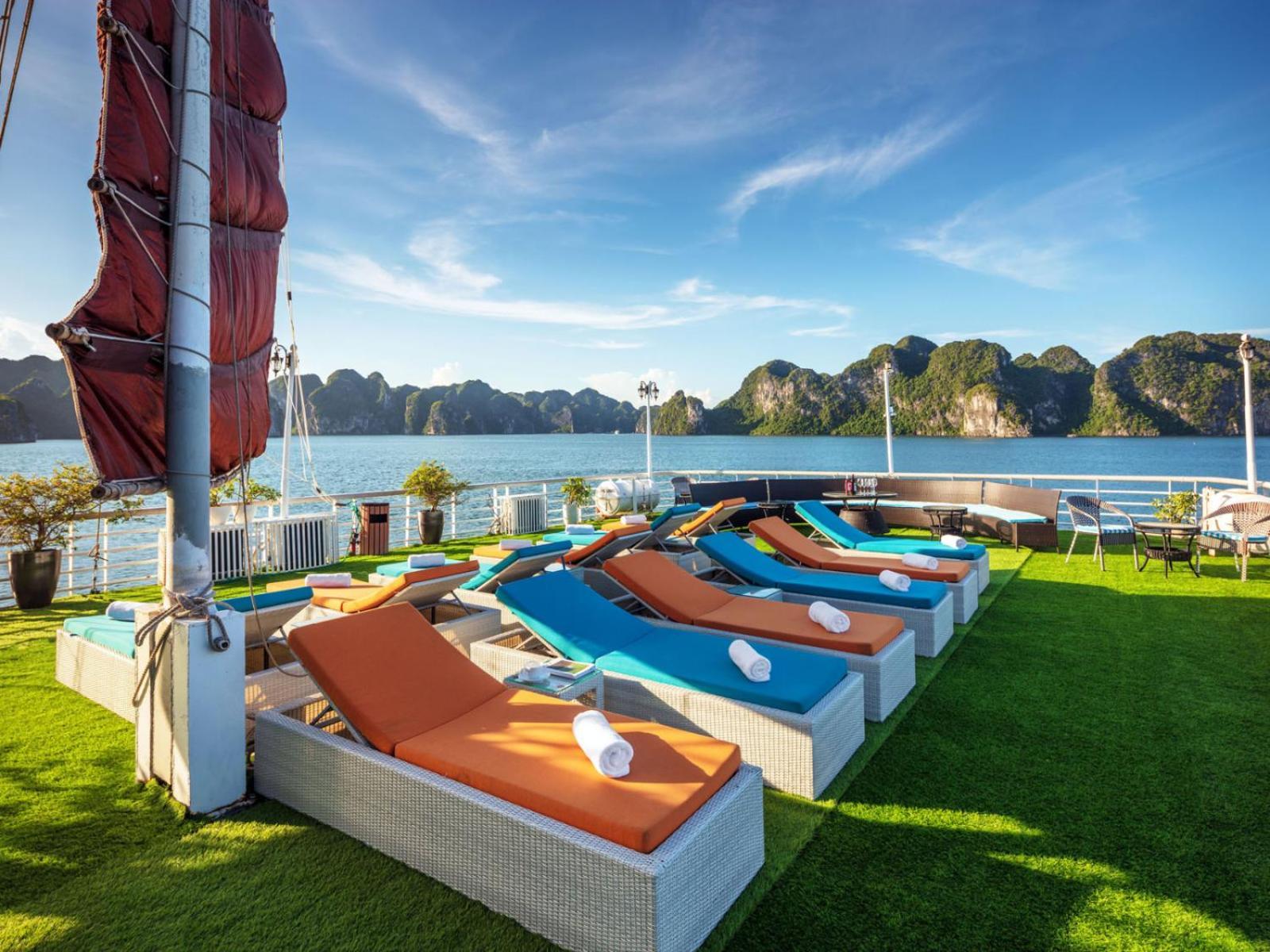 ホテル Lotus Boutique Cruise ハロン エクステリア 写真
