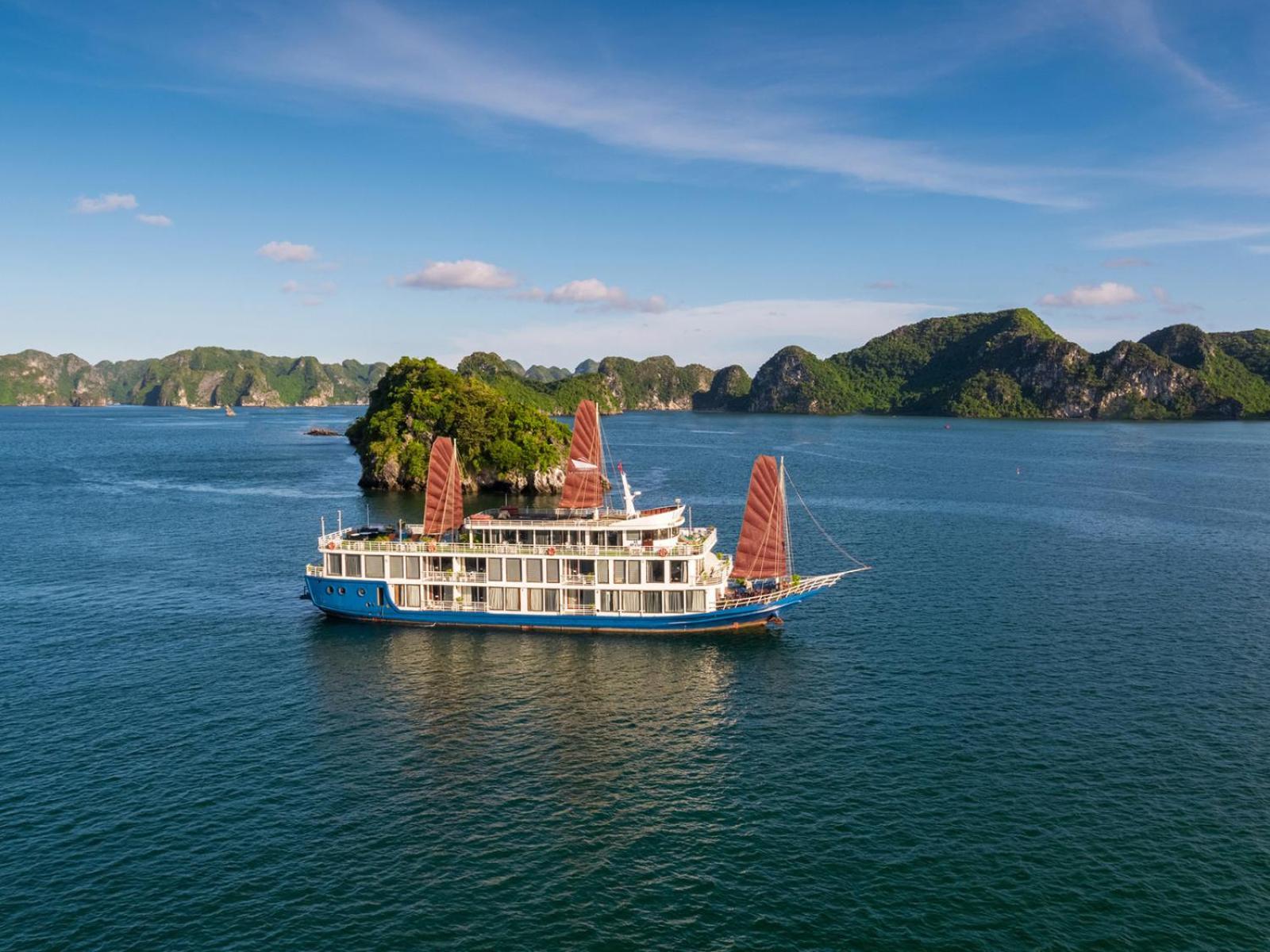 ホテル Lotus Boutique Cruise ハロン エクステリア 写真