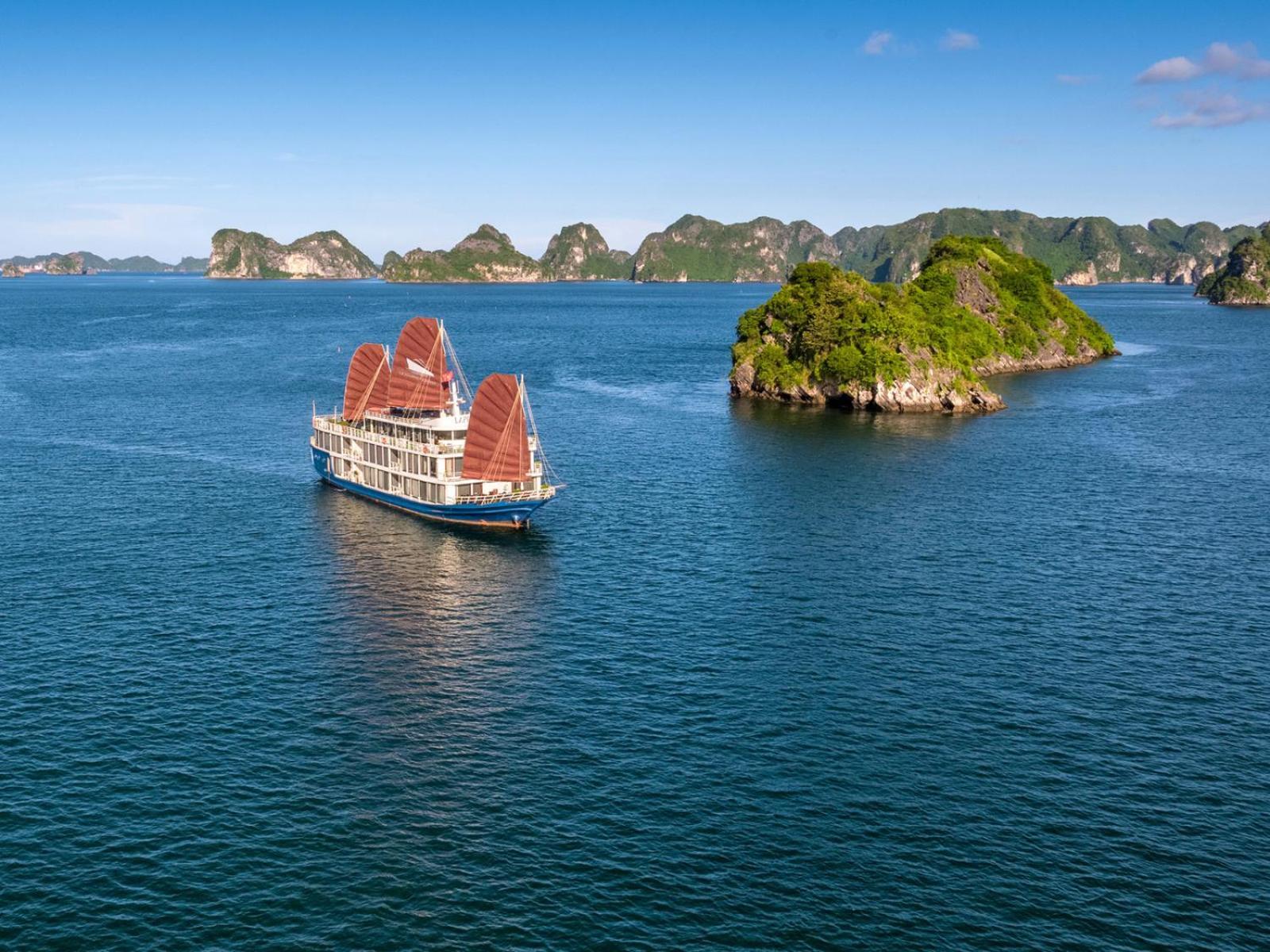 ホテル Lotus Boutique Cruise ハロン エクステリア 写真